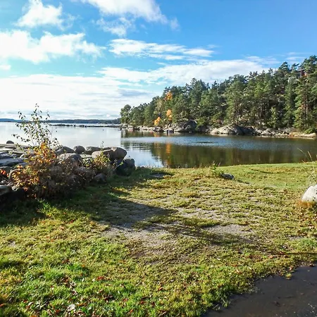 3 Bedroom Pet Friendly In