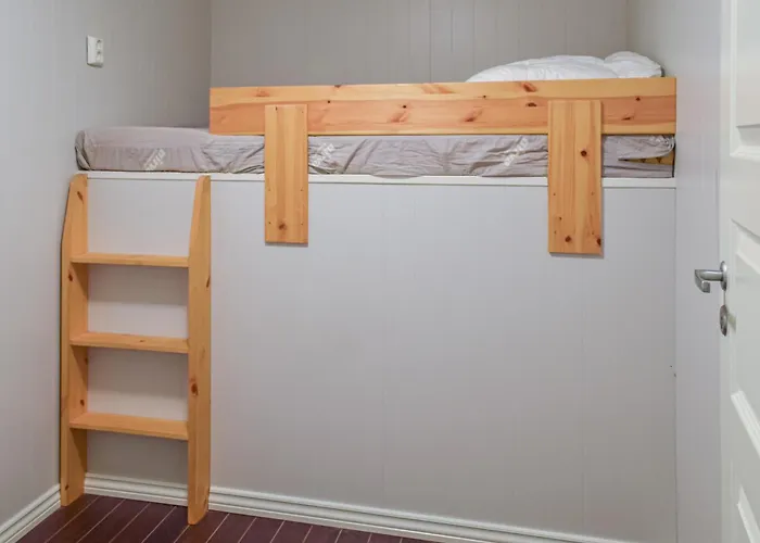 3 Bedroom Awesome In Apartamento Skjeberg